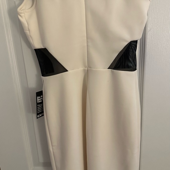 Beautiful NWT Express dress - Picture 5 of 5